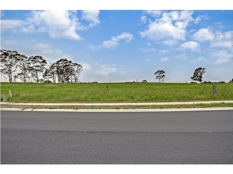 19 Thomas Boulton Circuit, Kellyville NSW 2155