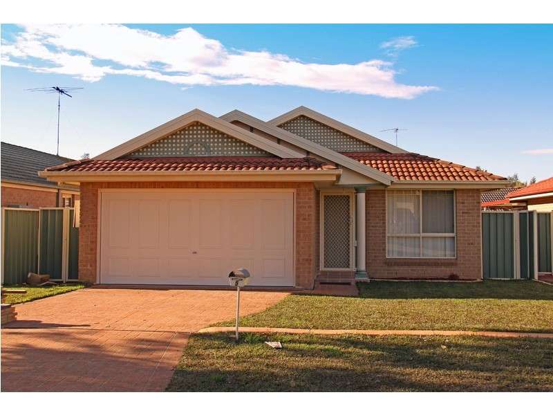 5 Cantwell Street, Glenwood NSW 2768