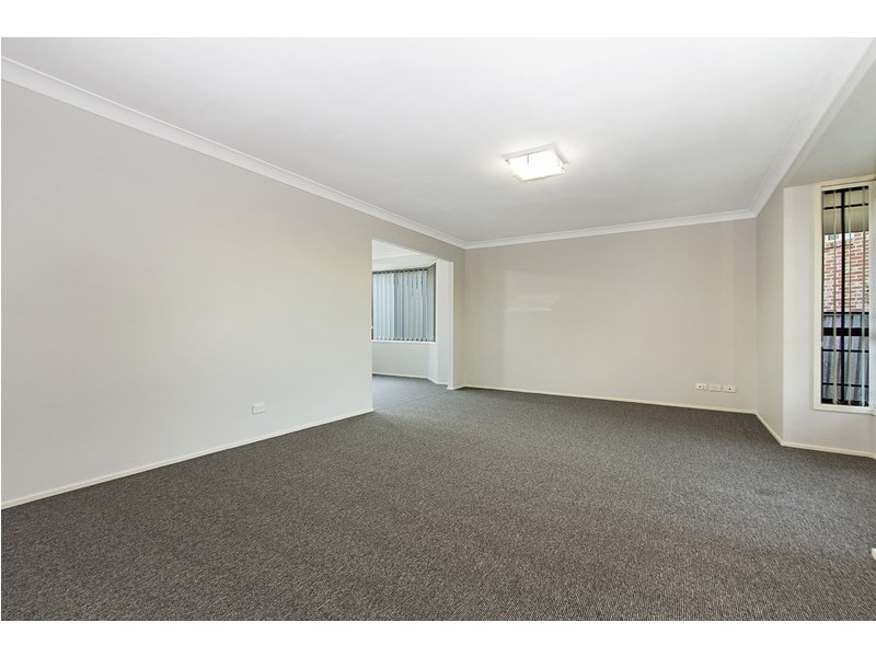 18 Rachael Place, Glenwood NSW 2768