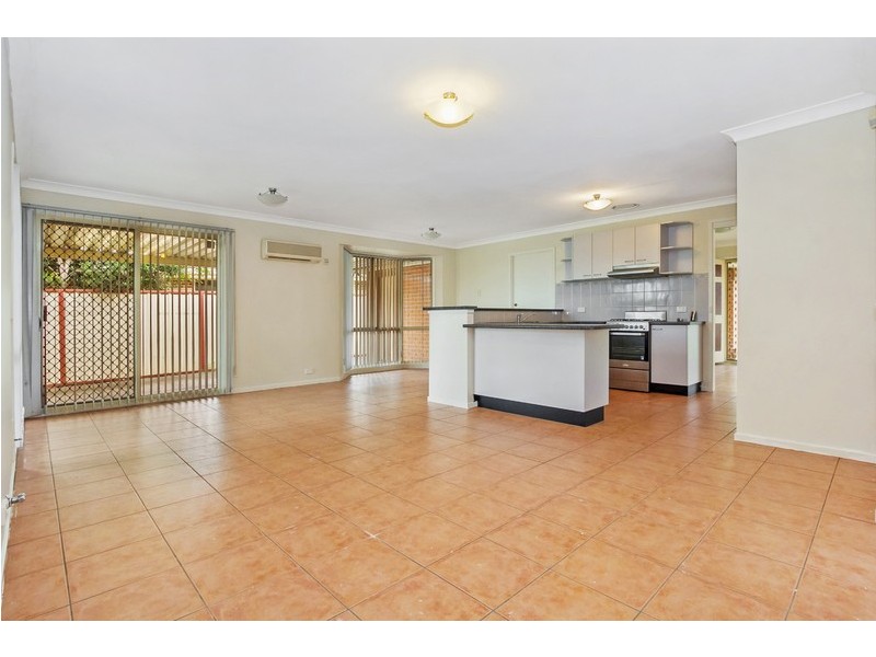 25 Thompson Crescent, Glenwood NSW 2768