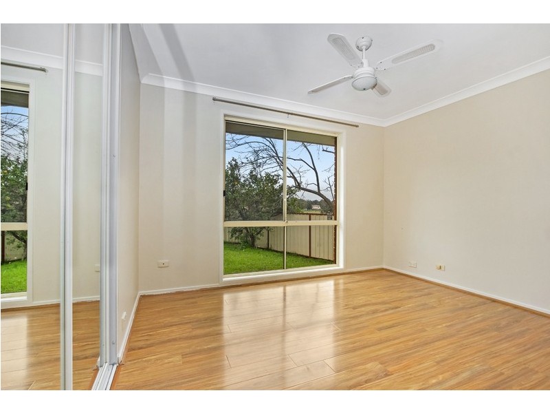 25 Thompson Crescent, Glenwood NSW 2768