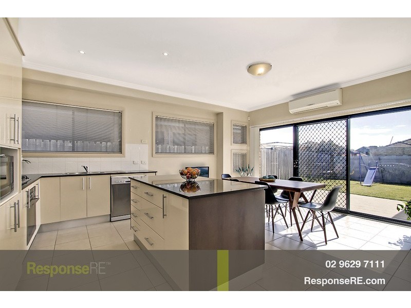 12 Keele Street, Stanhope Gardens NSW 2768