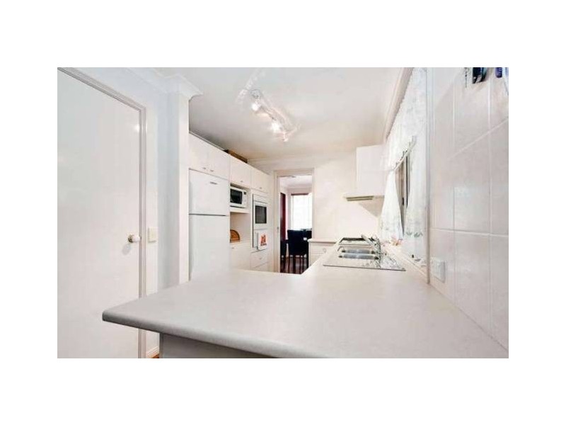 4 Carrowbrook Avenue, Glenwood NSW 2768