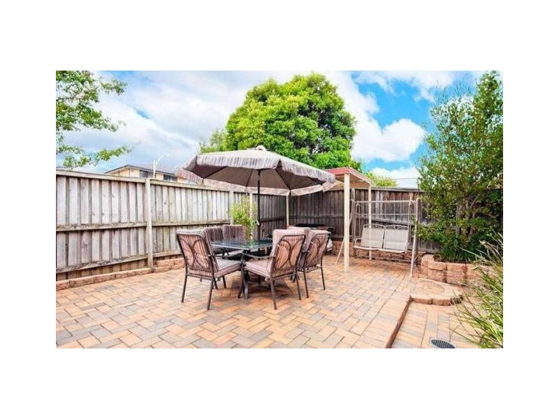 4 Carrowbrook Avenue, Glenwood NSW 2768