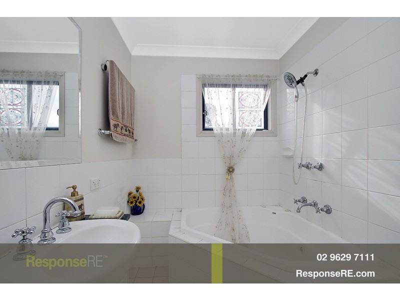 16 Candlenut Grove, Parklea NSW 2768