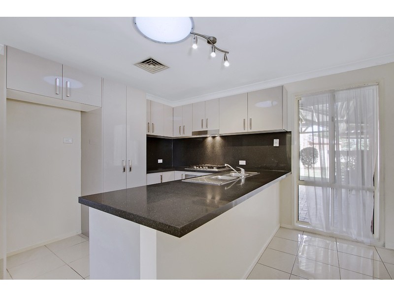 16 Cycas Place, Stanhope Gardens NSW 2768