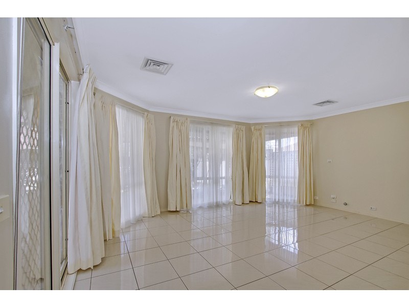 16 Cycas Place, Stanhope Gardens NSW 2768