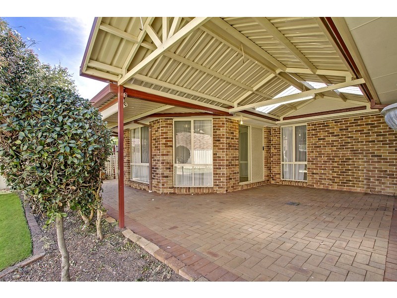 16 Cycas Place, Stanhope Gardens NSW 2768