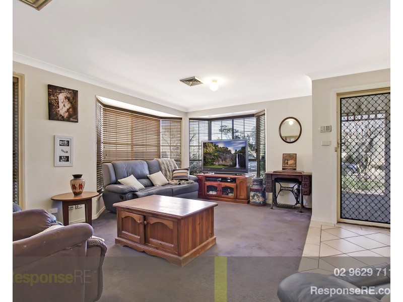 17 Mandarin Way, Glenwood NSW 2768