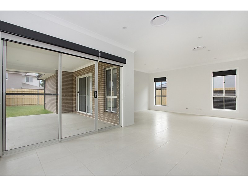 7 Vicarage Street, Kellyville NSW 2155