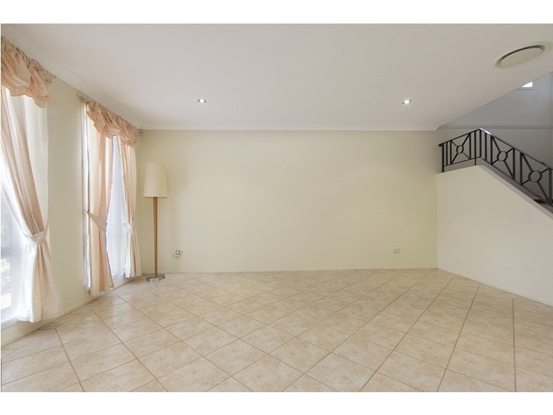 62 Crestview Drive, Glenwood NSW 2768