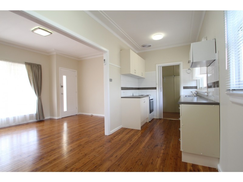 102 Victoria Street, Kingswood NSW 2747