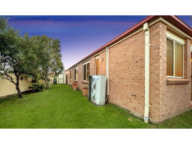 2 Amuet Place, Glenwood NSW 2768