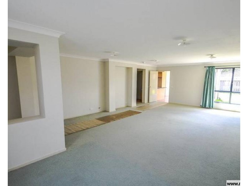 7A Canyon Drive, Stanhope Gardens NSW 2768