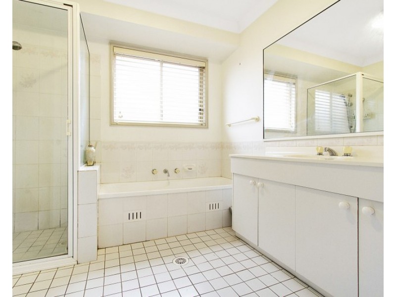 23 Thompson Crescent, Glenwood NSW 2768