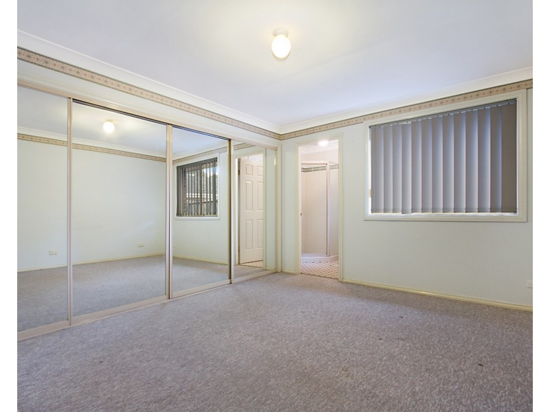 24 Kentia Court, Stanhope Gardens NSW 2768