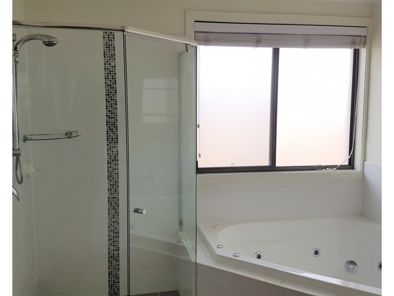 25 Frangipani Avenue, Glenwood NSW 2768