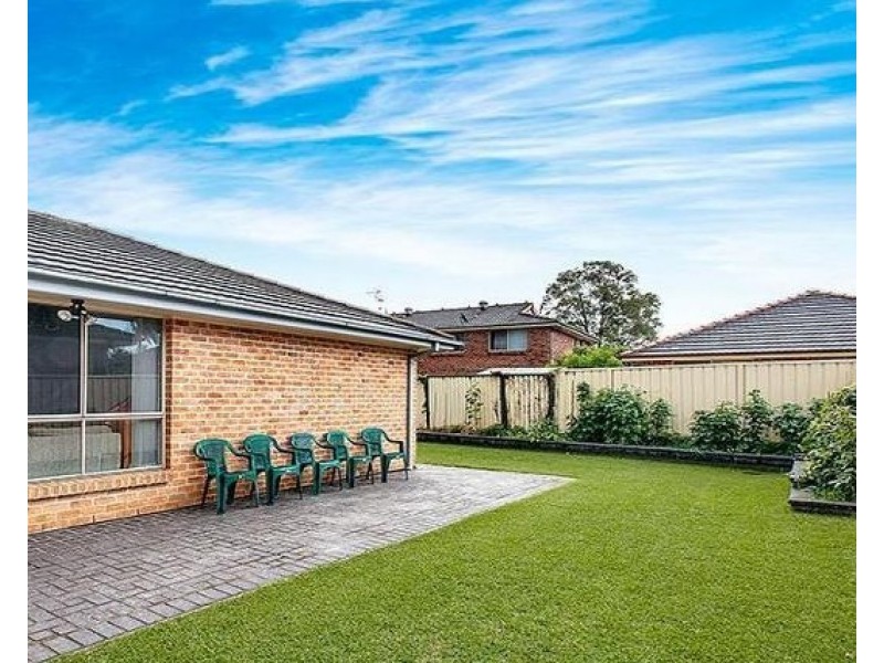 15 Kumquat Way, Glenwood NSW 2768