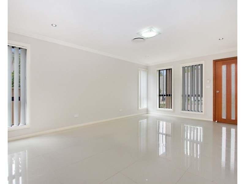 4 Hoya Way, Glenwood NSW 2768