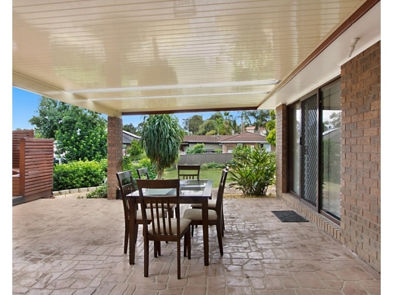 6 Hugo Place, Quakers Hill NSW 2763