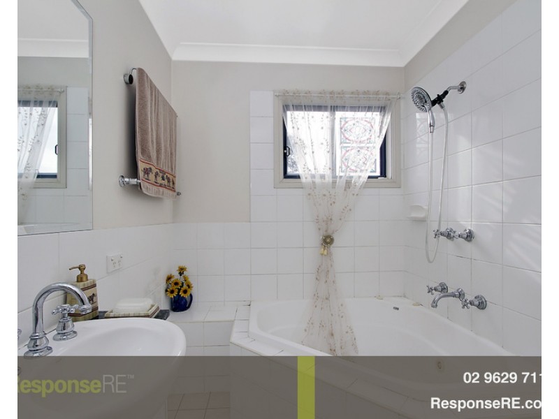 16 Candlenut Grove, Parklea NSW 2768