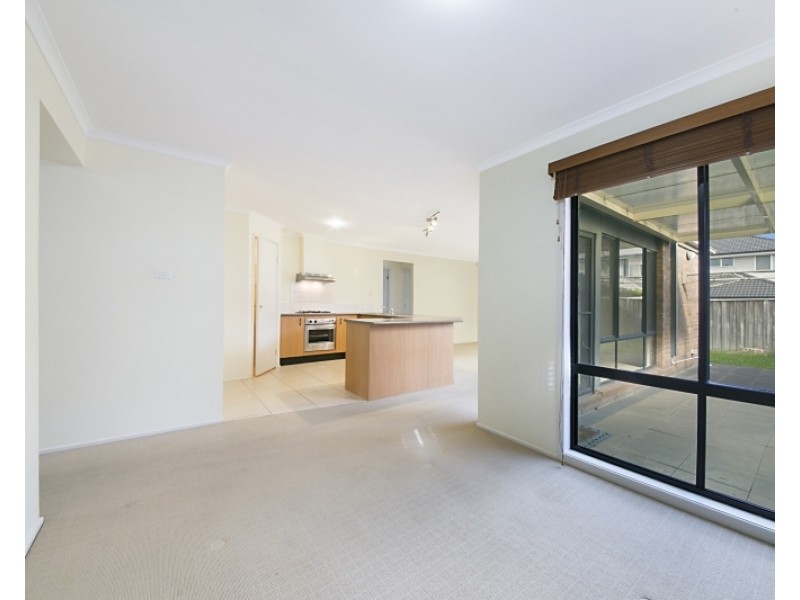 19 Matlock Place, Glenwood NSW 2768