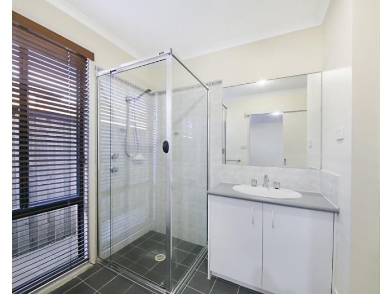 19 Matlock Place, Glenwood NSW 2768