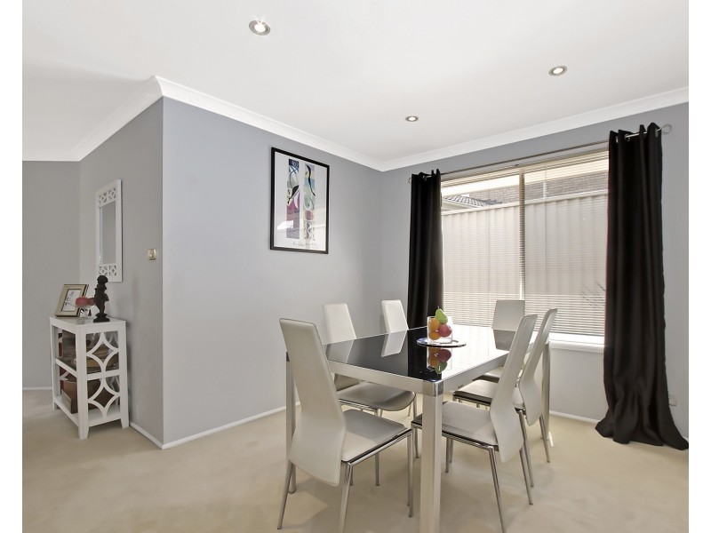 6 Hungerford Drive, Glenwood NSW 2768