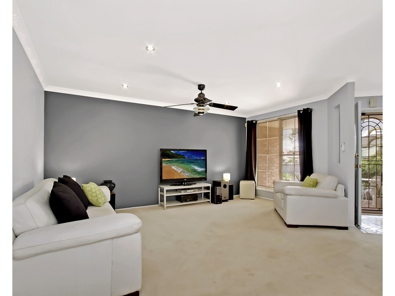 6 Hungerford Drive, Glenwood NSW 2768