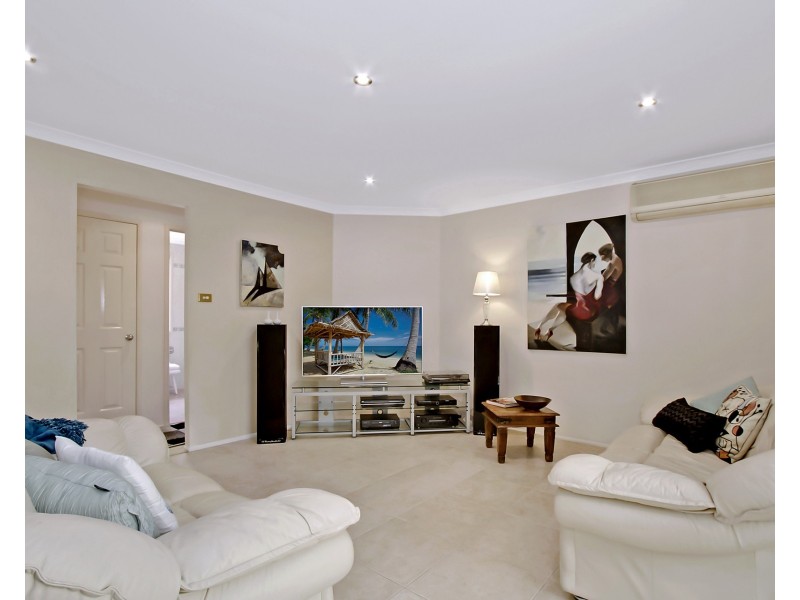 6 Hungerford Drive, Glenwood NSW 2768