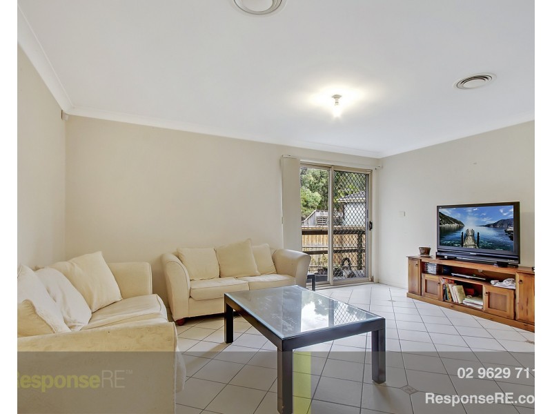 7 Stallion Glen, Glenwood NSW 2768
