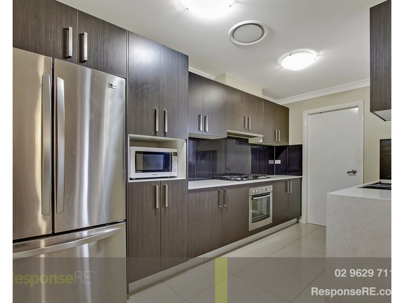 18/131 Hyatts Road, Plumpton NSW 2761