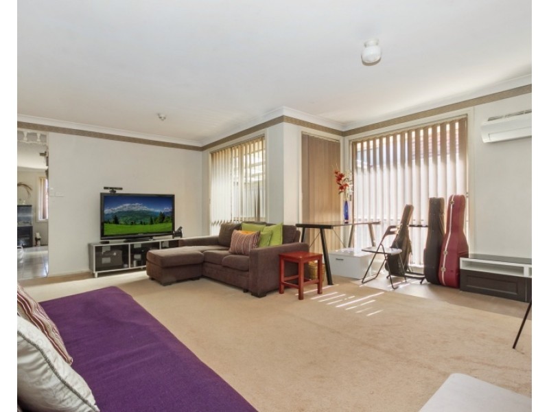 51 Thompson Crescent, Glenwood NSW 2768