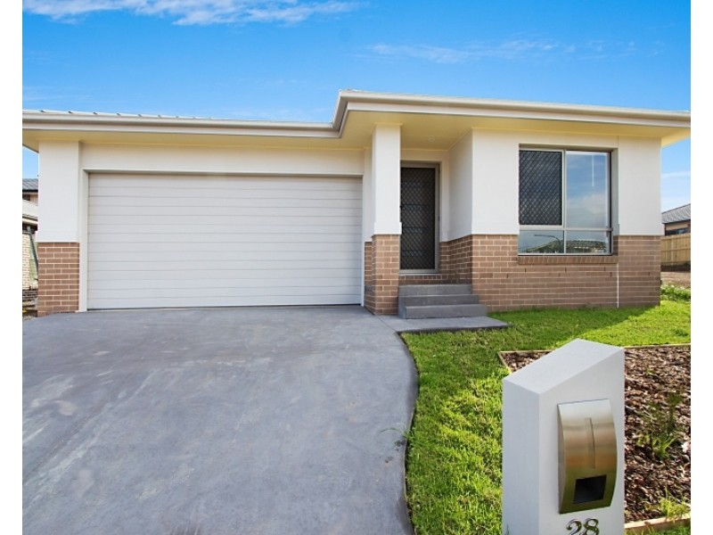 28  Ballinger Avenue, Riverstone NSW 2765