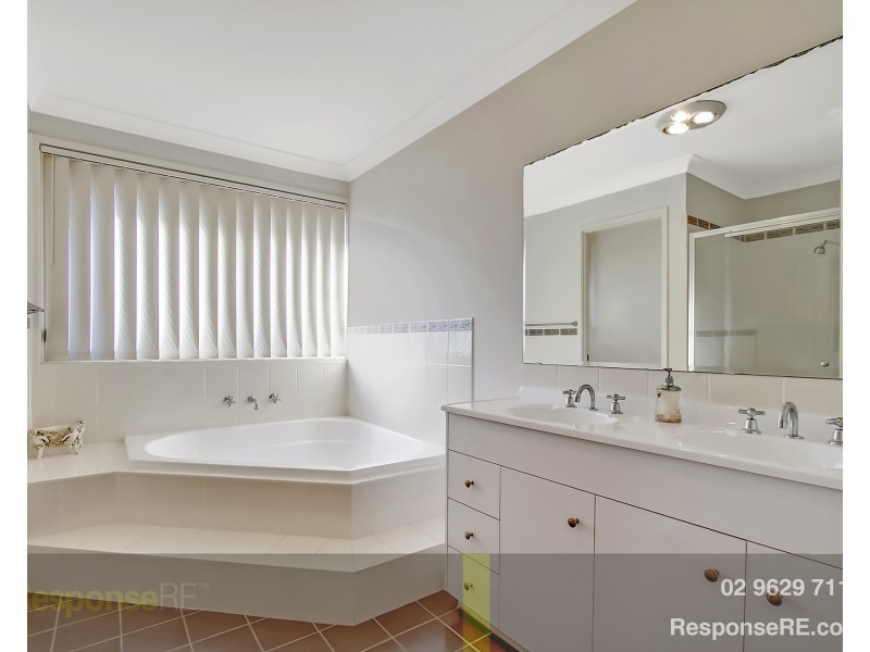 10 Frangipani Avenue, Glenwood NSW 2768