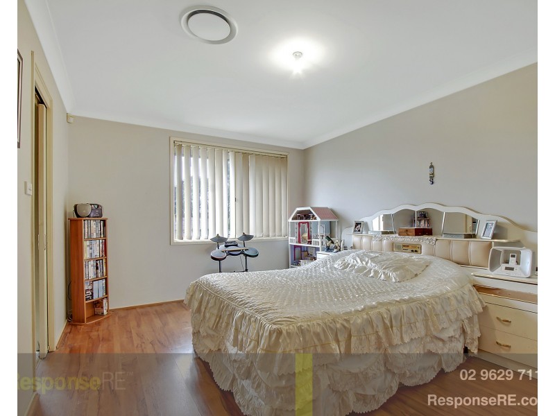 14 Meldon Place, Stanhope Gardens NSW 2768