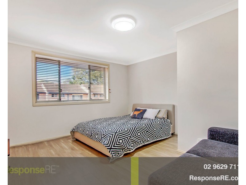 13/235-241 Windsor Road, Northmead NSW 2152