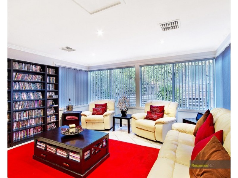 1 Croft Place, Glenwood NSW 2768