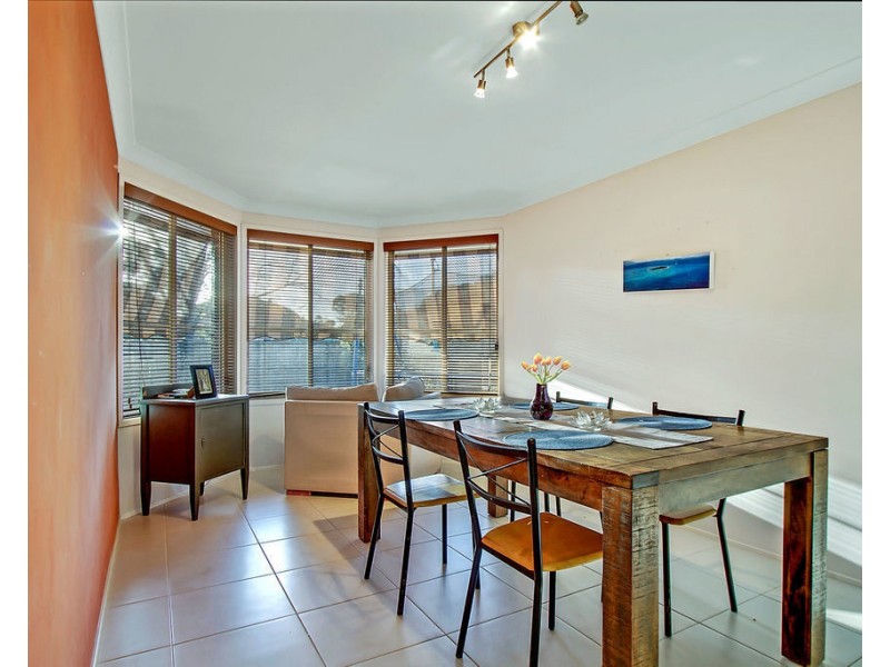 6 McMahon Grove, Glenwood NSW 2768