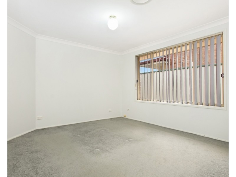 4 Passionfruit Way, Glenwood NSW 2768