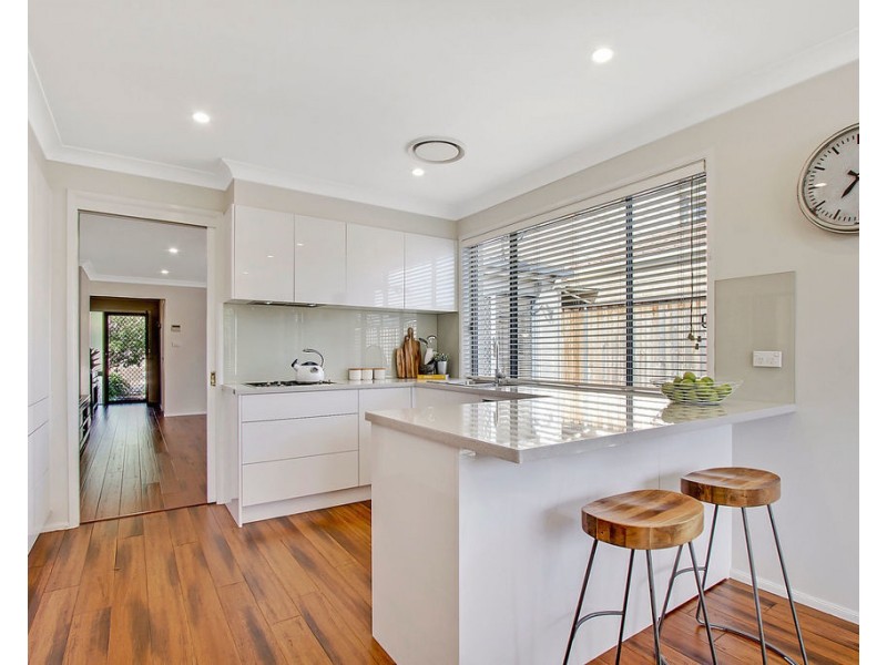 11 Kinchega Crescent, Glenwood NSW 2768