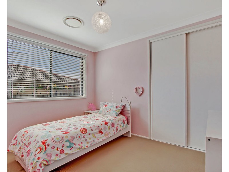 11 Kinchega Crescent, Glenwood NSW 2768