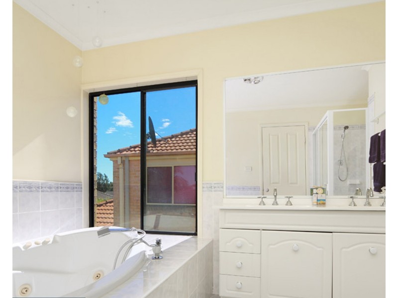 14 Packsaddle Street, Glenwood NSW 2768