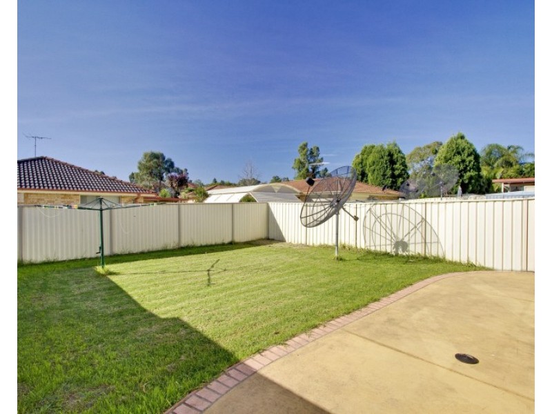8 Lynton Court, Glenwood NSW 2768