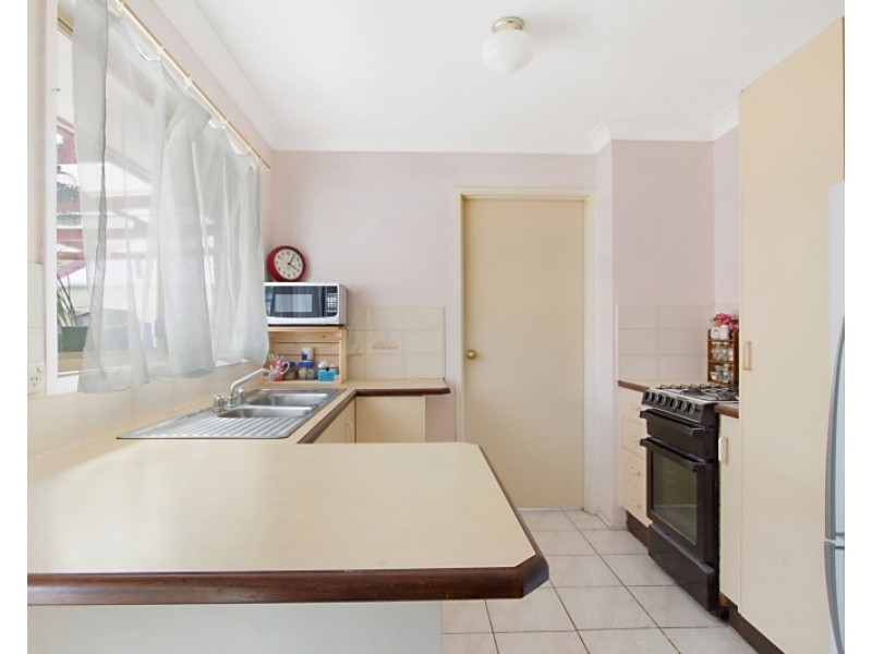 73 Torrance Crescent, Quakers Hill NSW 2763