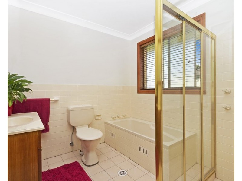 5 Hambro Avenue, Glenwood NSW 2768