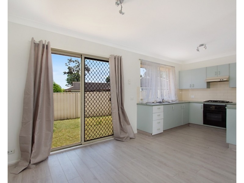 1 Muscat Grove, Glenwood NSW 2768