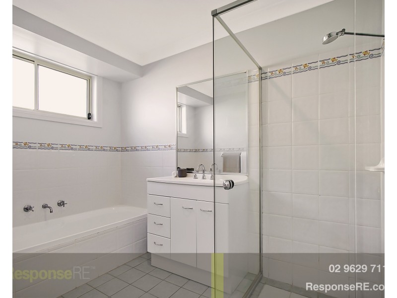 6 Persimmon Way, Glenwood NSW 2768