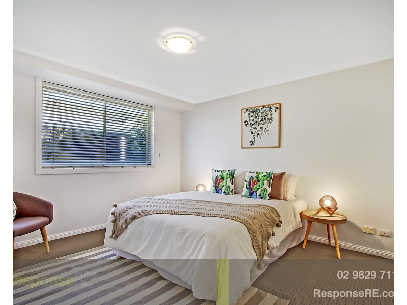 6 Persimmon Way, Glenwood NSW 2768