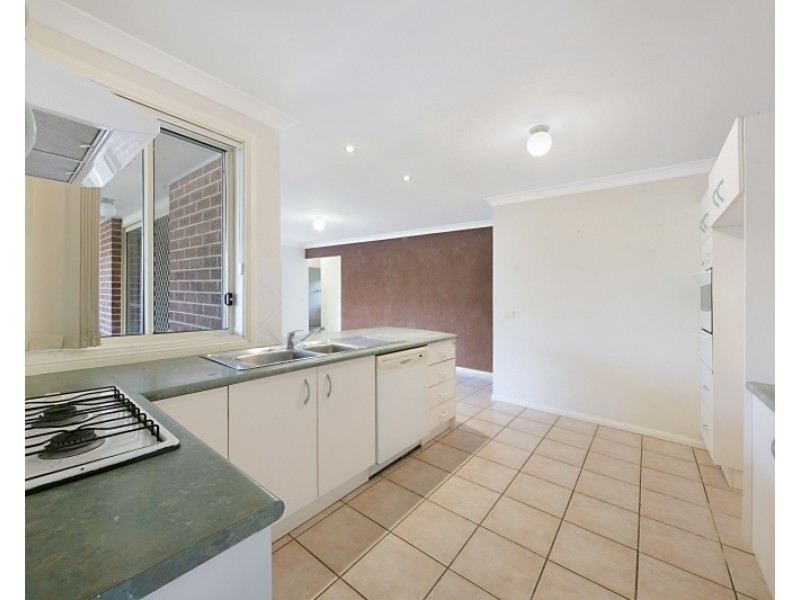 46 Thompson Crescent, Glenwood NSW 2768